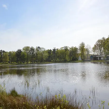 Completely Detached In A Nature Filled Park By A Large Fen Ferienhaus Stramproy