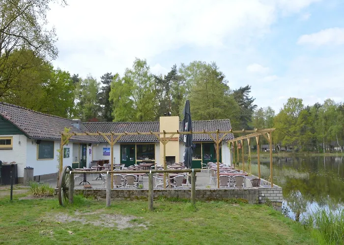 Completely Detached In A Nature-filled Park By A Large Fen * Stramproy